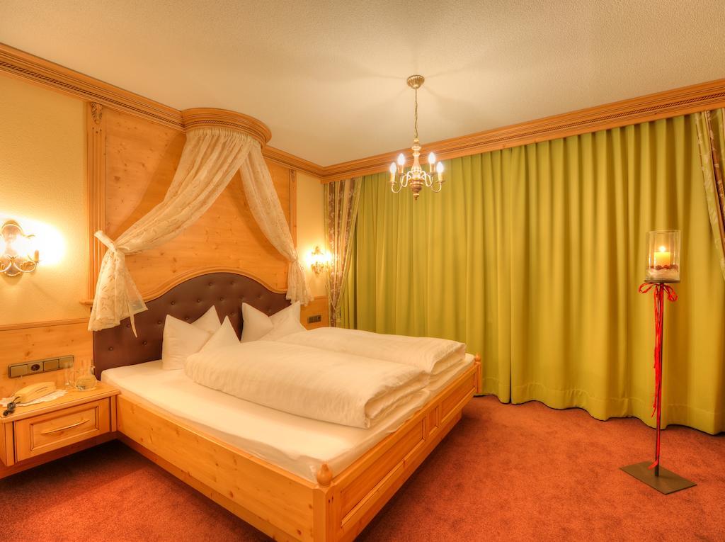 Hotel Verwall Ischgl Pokoj fotografie